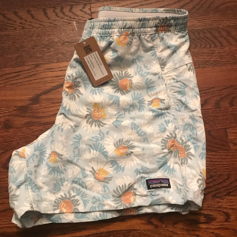 Patagonia Baggies - Small- NWT
